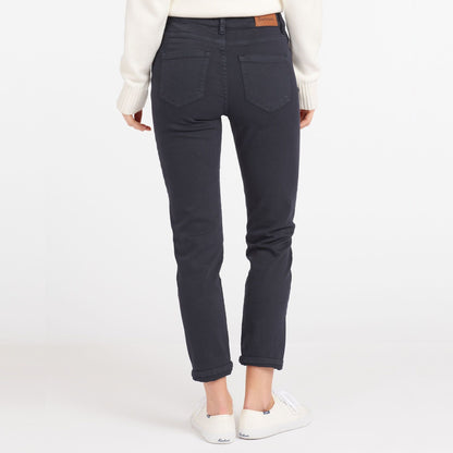 Essential Slim Trouser