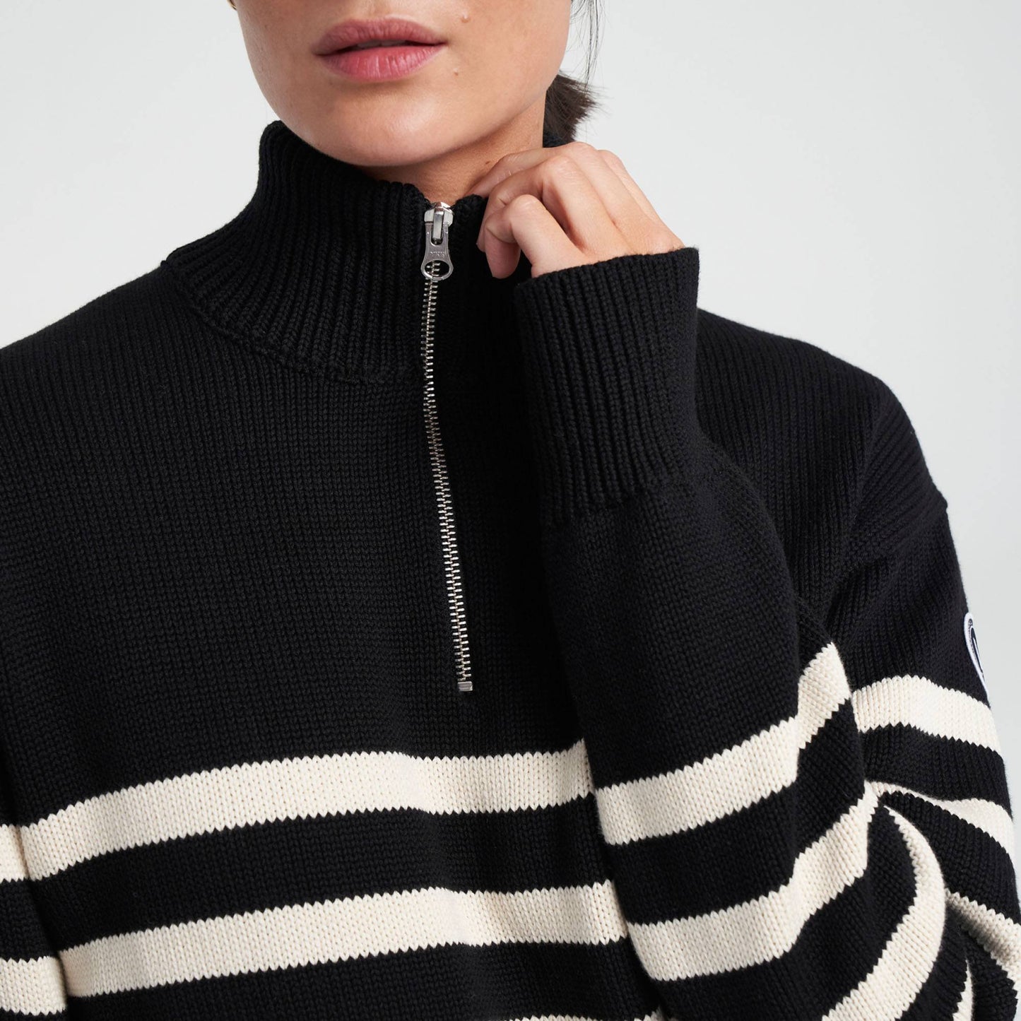 Regina Windproof Regina Stripe Zip Neck