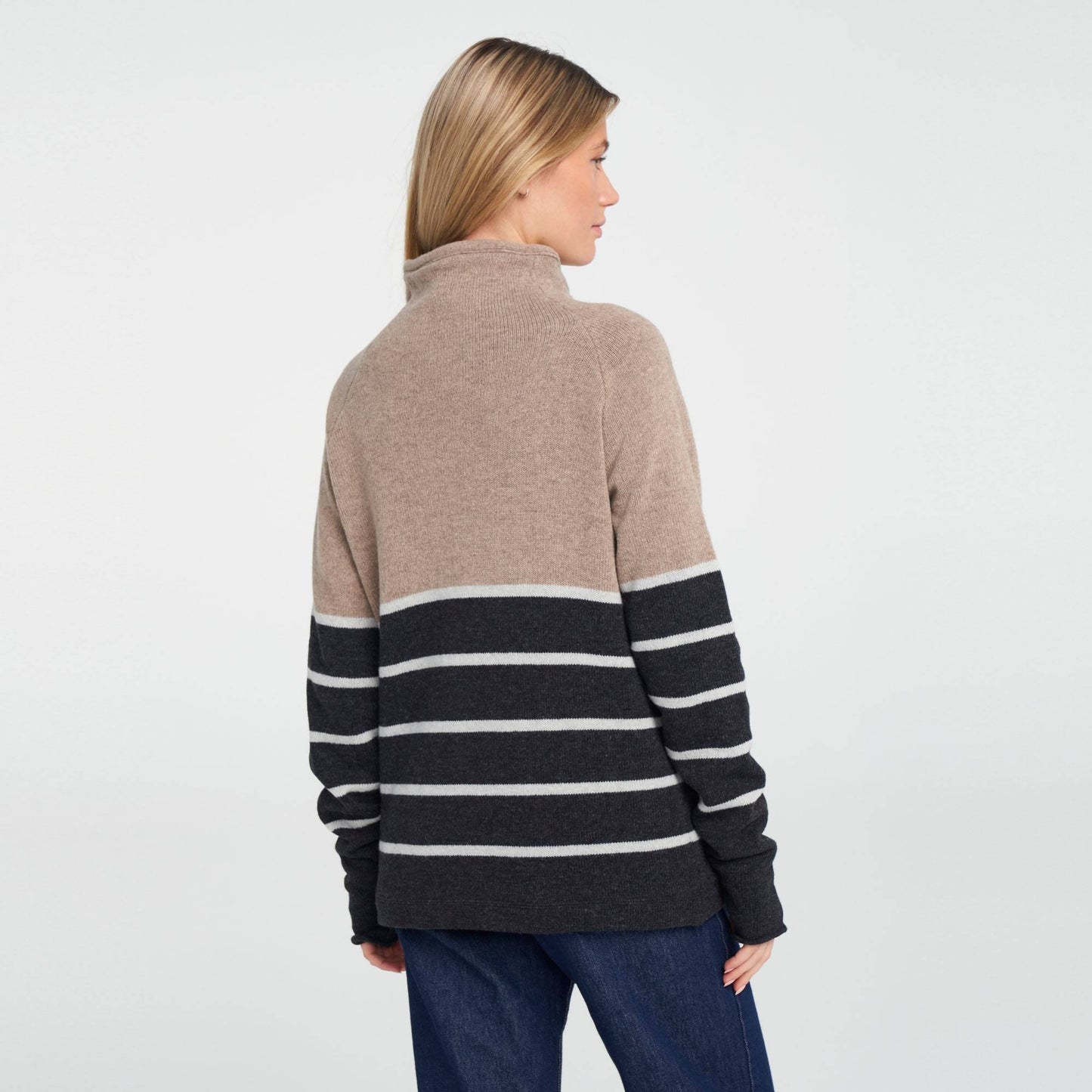 Martina Windproof Sweater