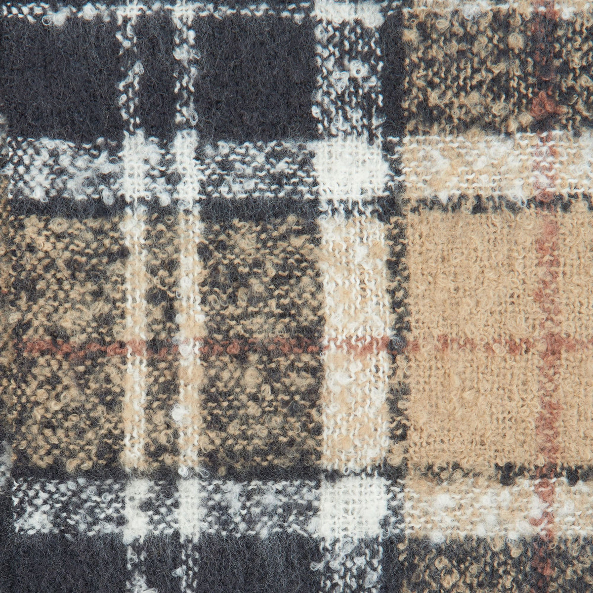 Saltburn Beanie & Tartan Set