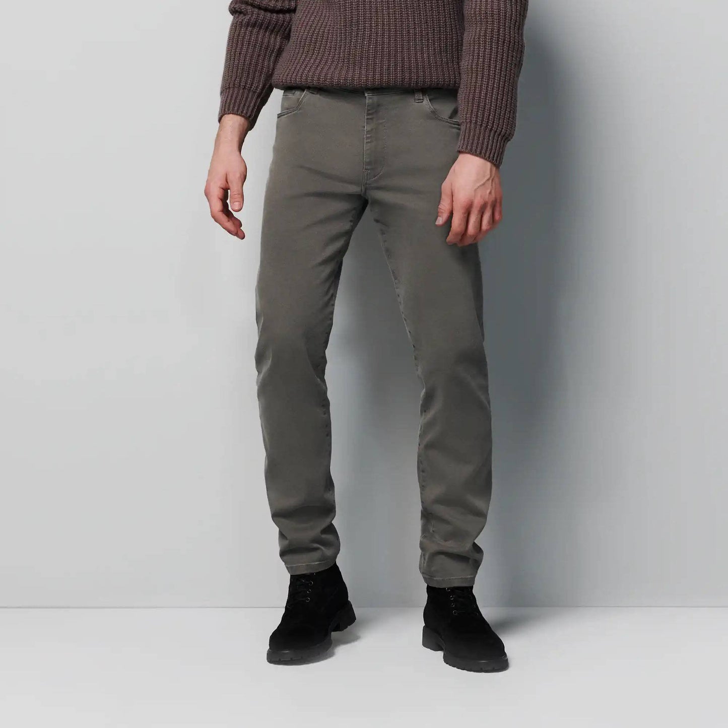 M5 Super Stretch Jean