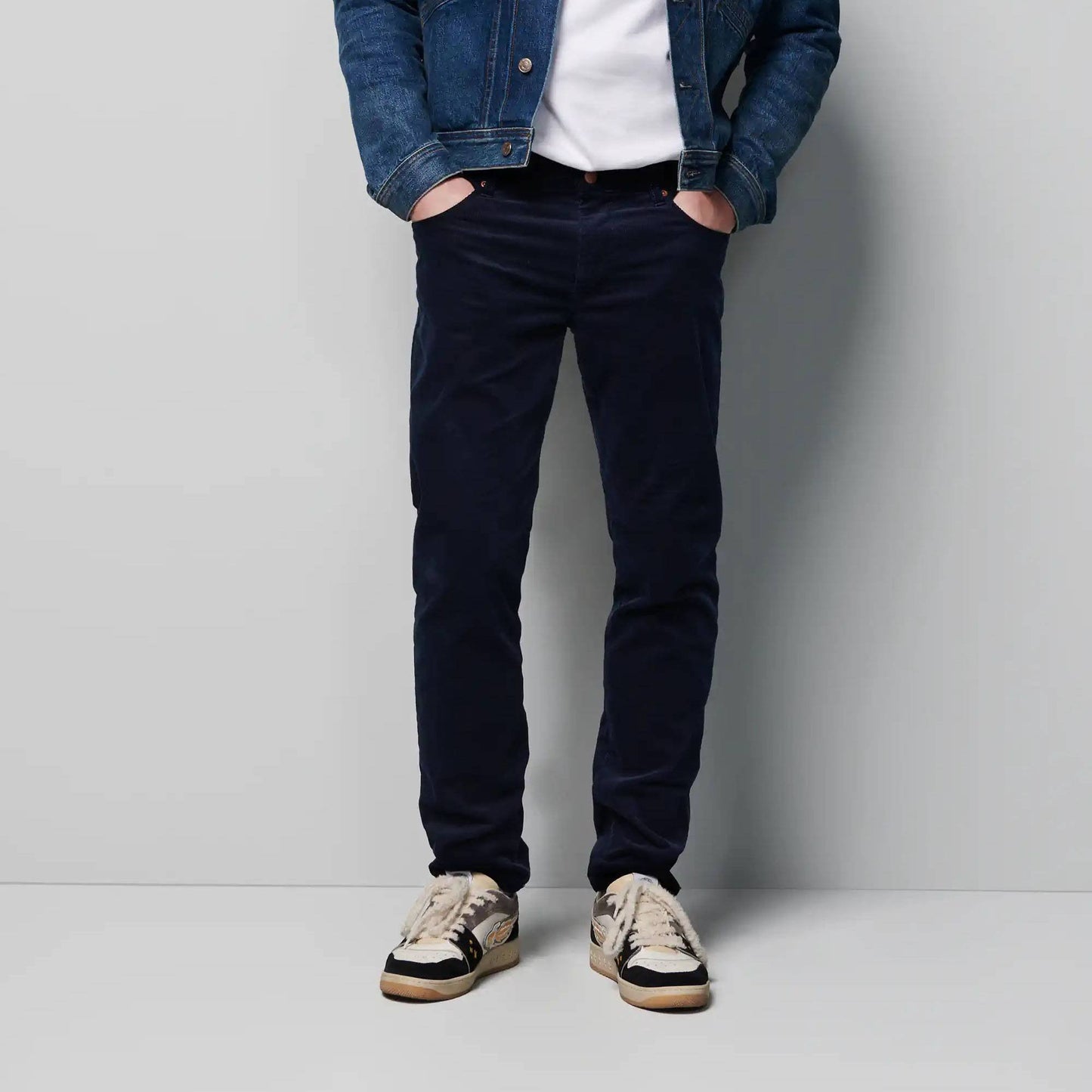 M5 Slim Stretch Cord Jean