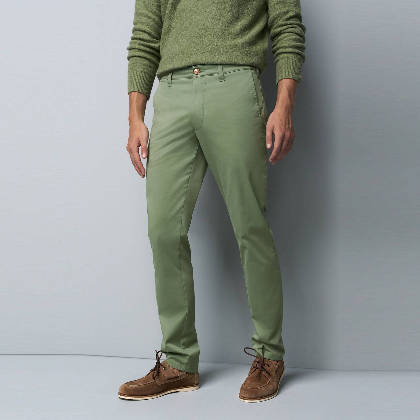 M5 Ultra Light Stretch Twill Chino