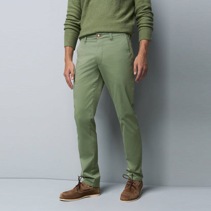 M5 Ultra Light Stretch Twill Chino