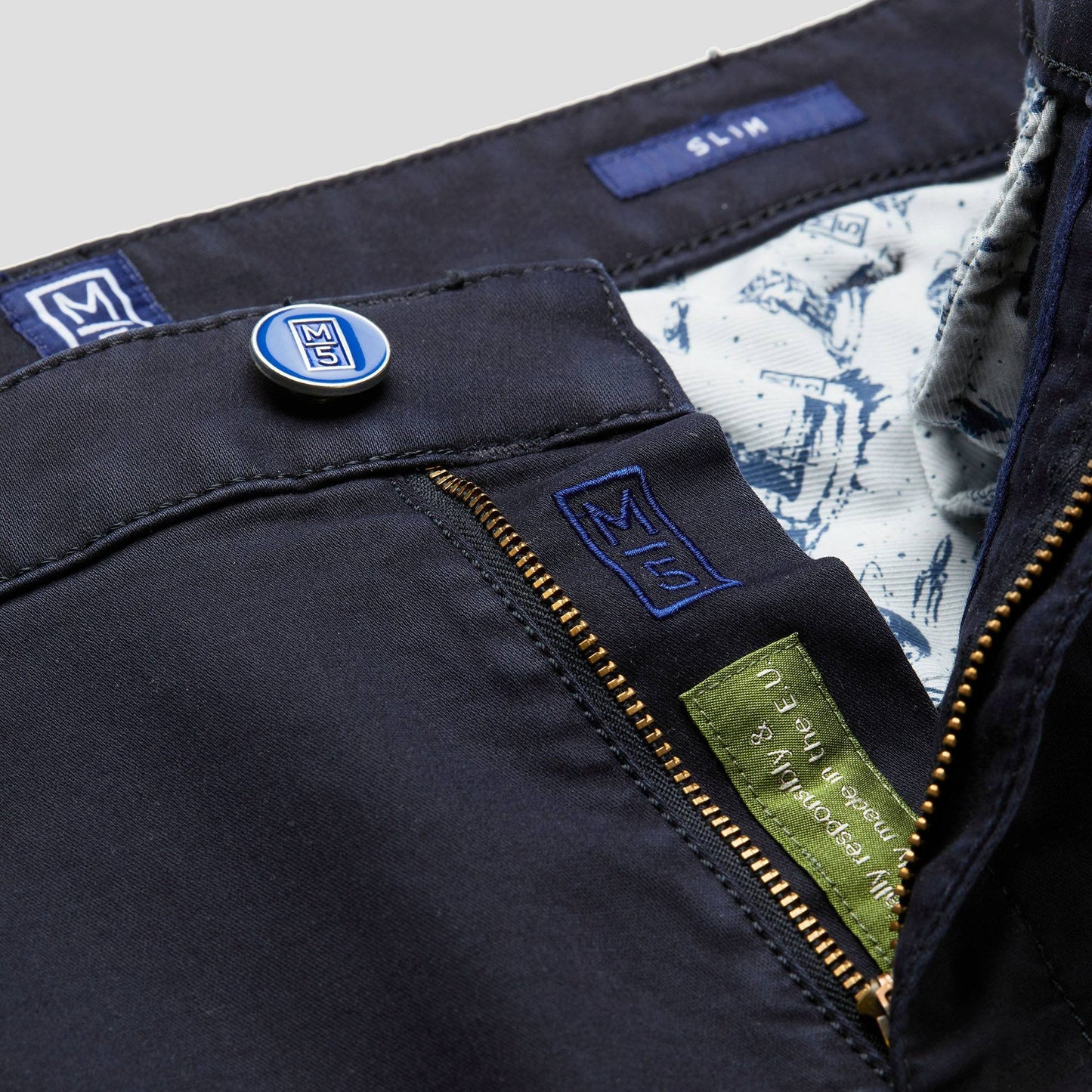 M5 Slim Modern Fit Stretch Jean