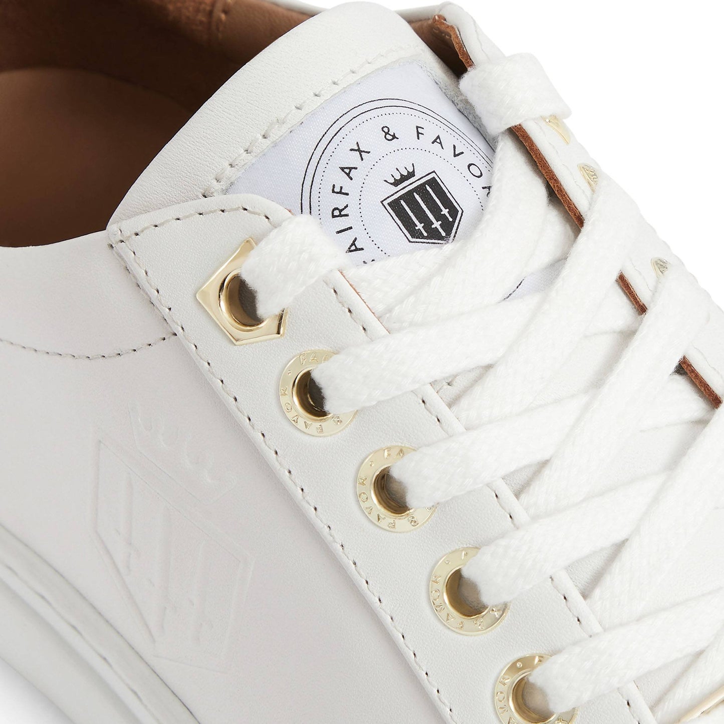 Finchley Trainer