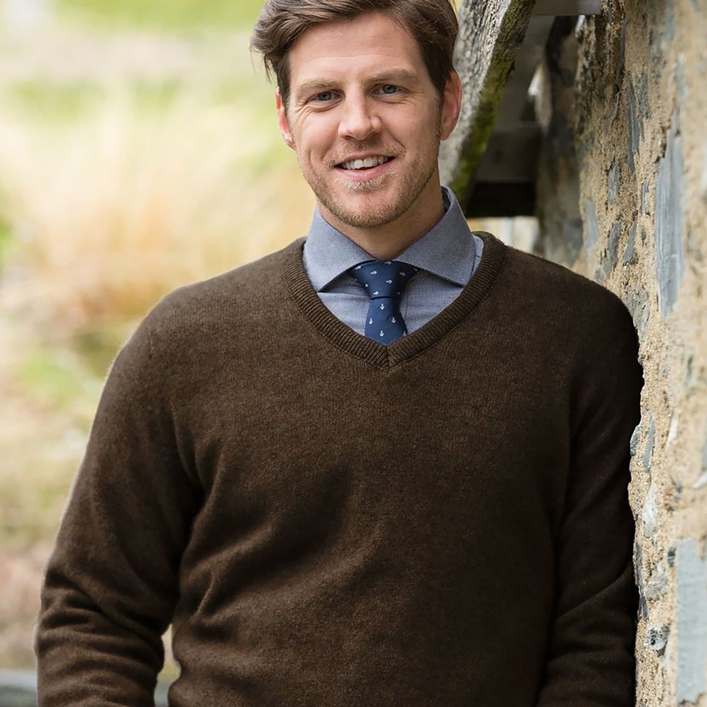 Possum Merino Oxford Vee Neck Knit