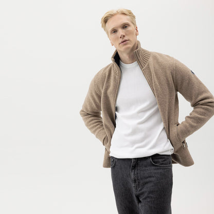 Mans Windproof Full Zip Knit