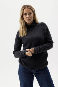 Martina Windproof Sweater