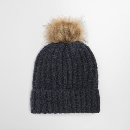 Saltburn Beanie & Tartan Set