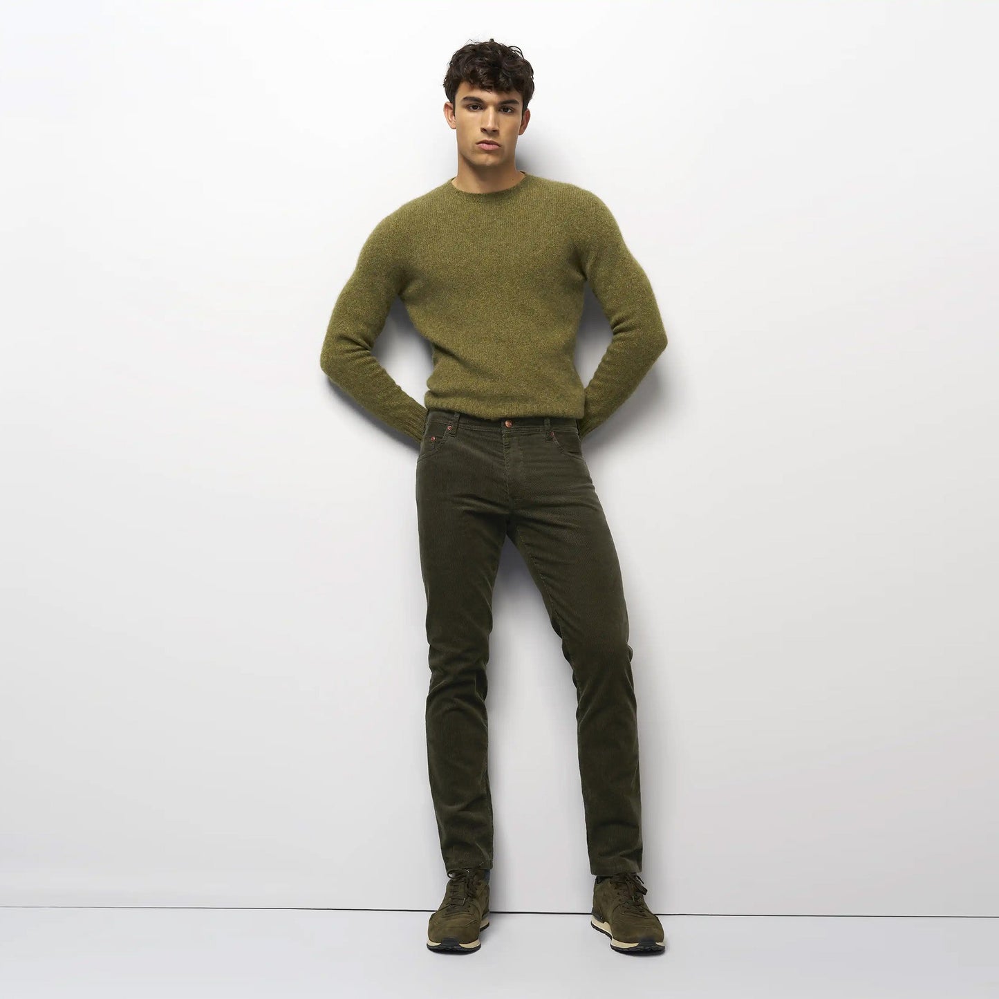 M5 Five Casual Stretch Cord Jean