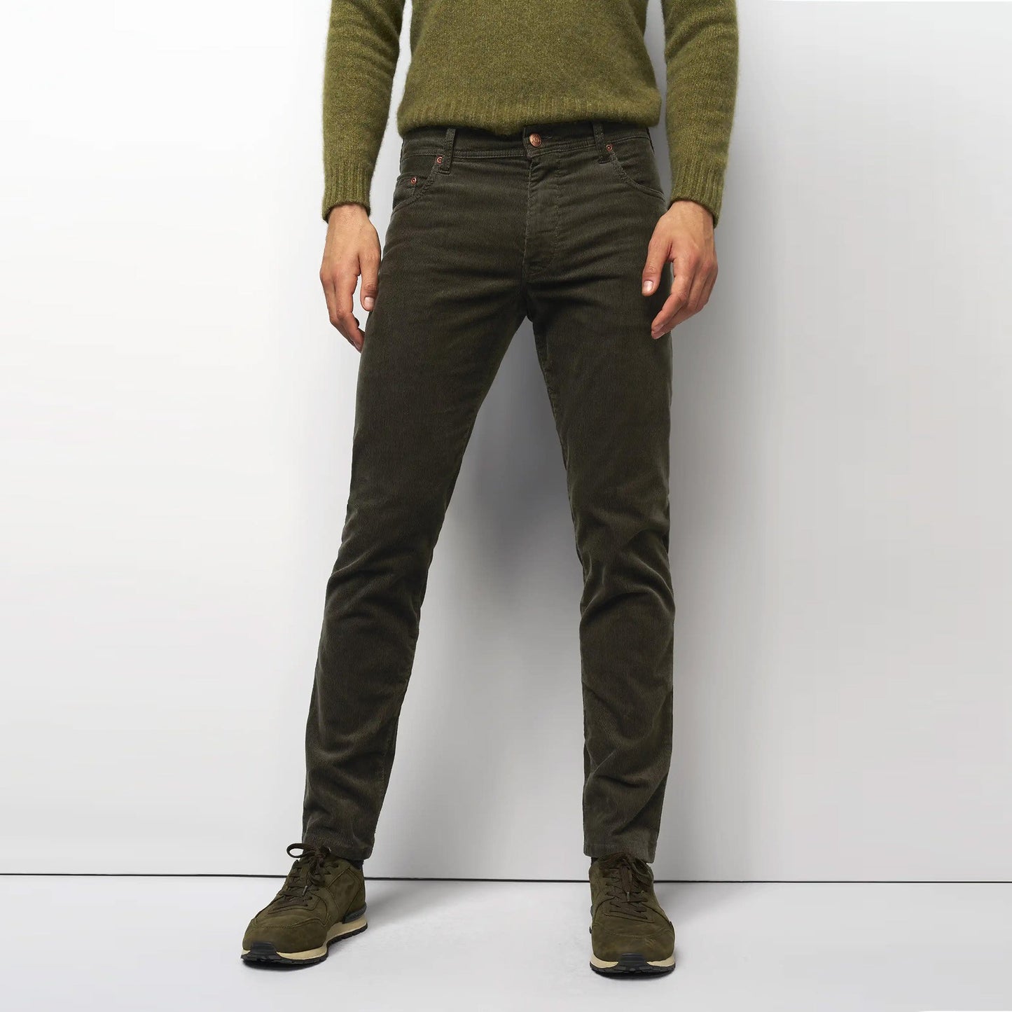 M5 Five Casual Stretch Cord Jean