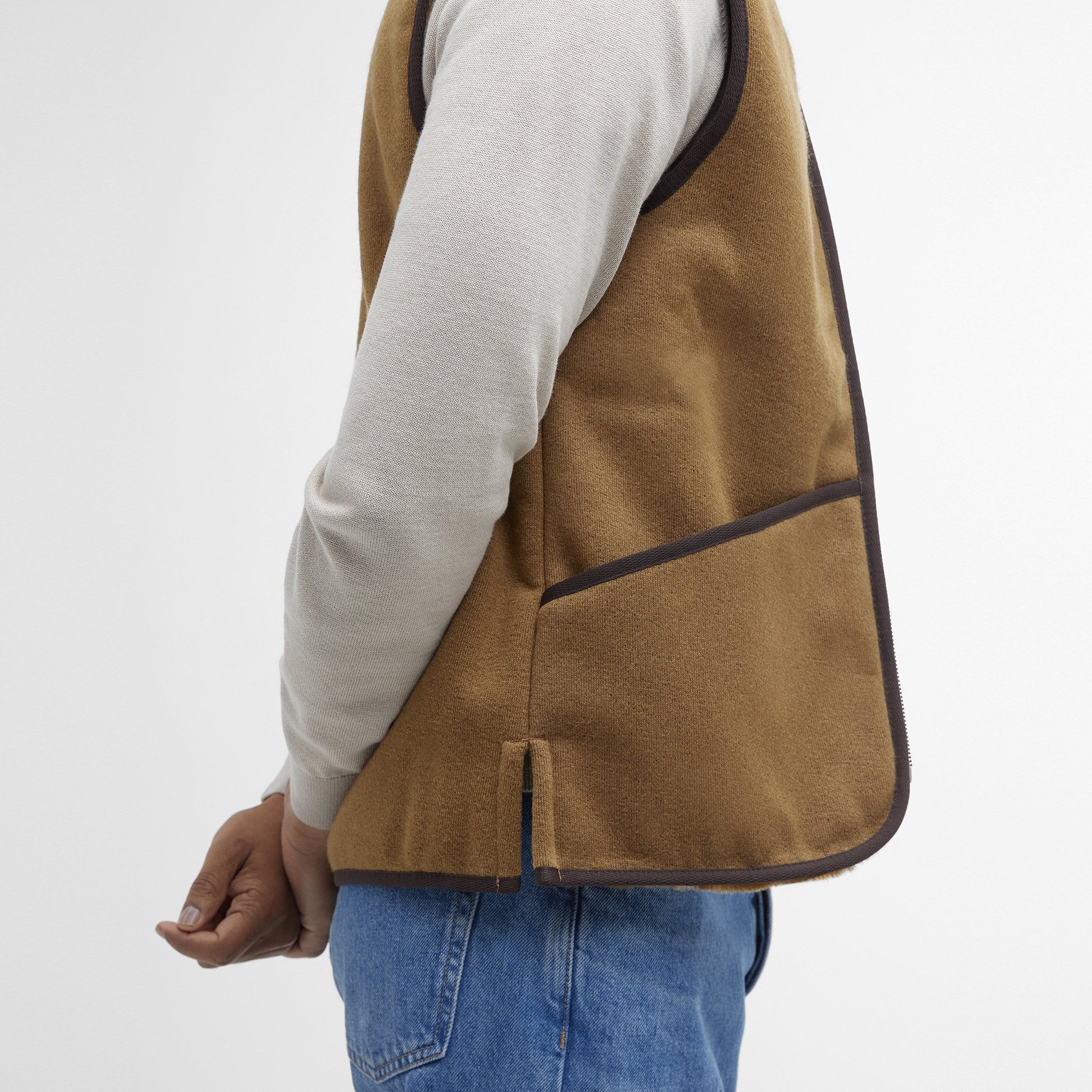 Barbour Warm Pile Waistcoat Zip in Liner 48