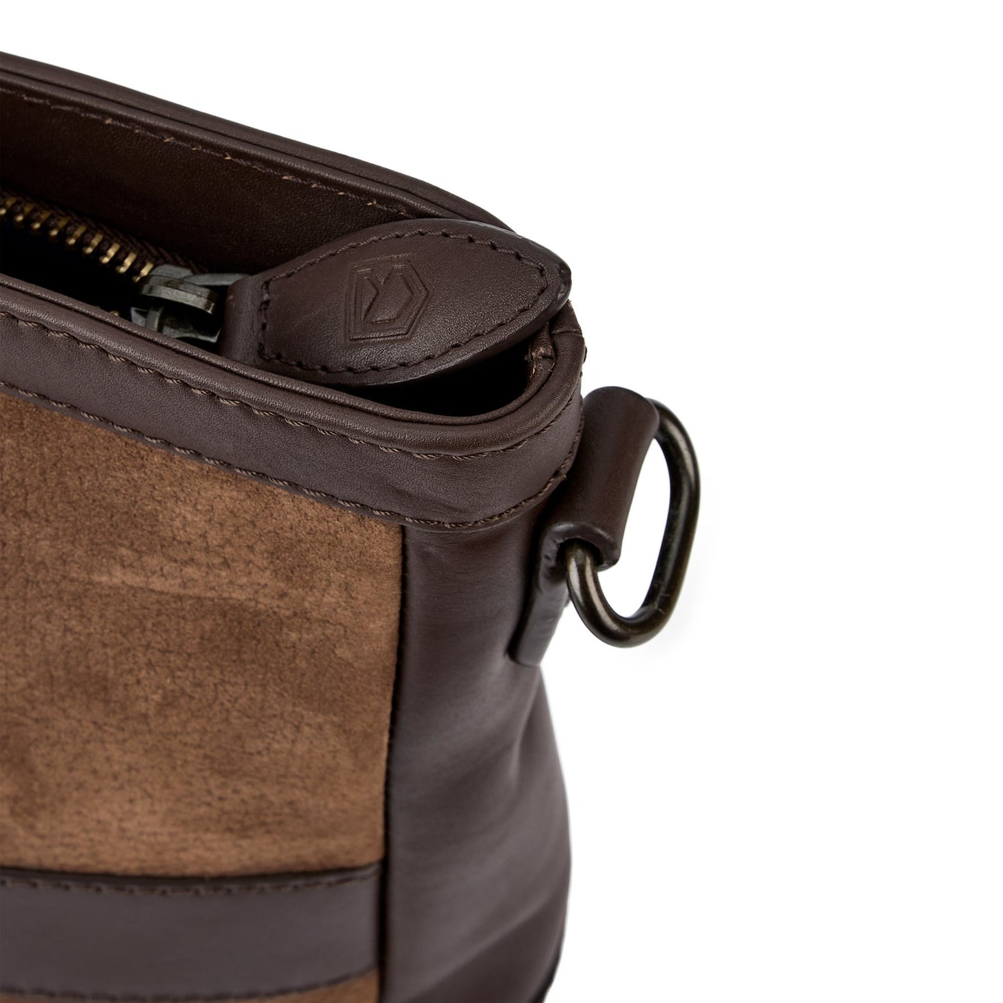 Ardmore Messenger Bag