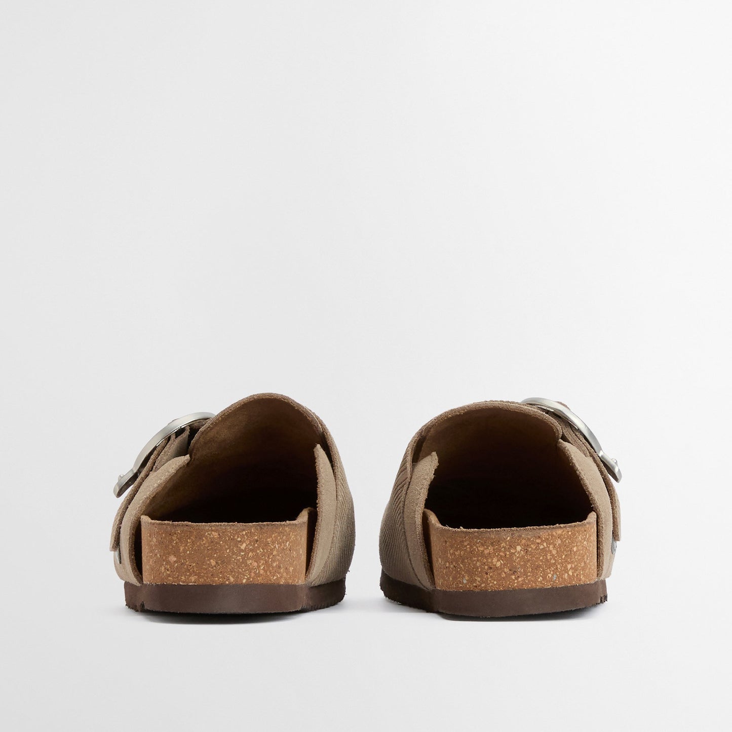 Kyra Closed Toe Sandal