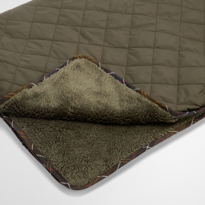 Dog Quilt & Fleece Blanket