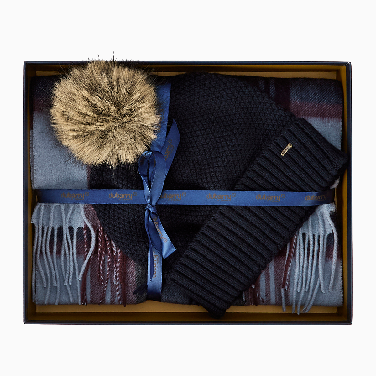 Newbawn Hat And Scarf Gift Set