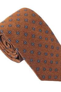 Neat Medallion Flower Textured Silk Tie