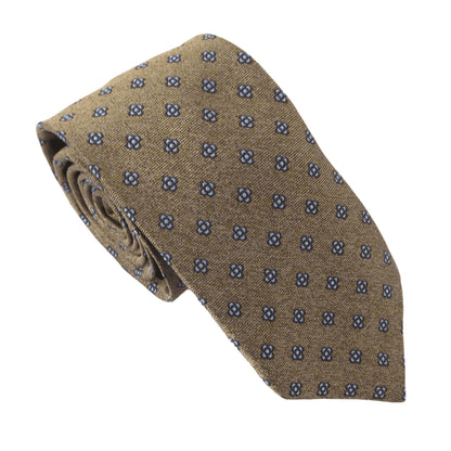 Neat Medallion Flower Textured Silk Tie